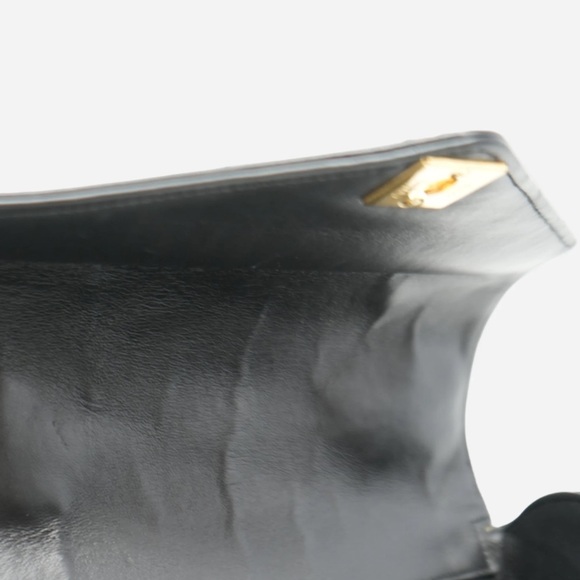 Pre-Owned Chanel Lambskin Chevron Quilted Mini Top Handle Black-Color Retouched - Picture 9 of 16